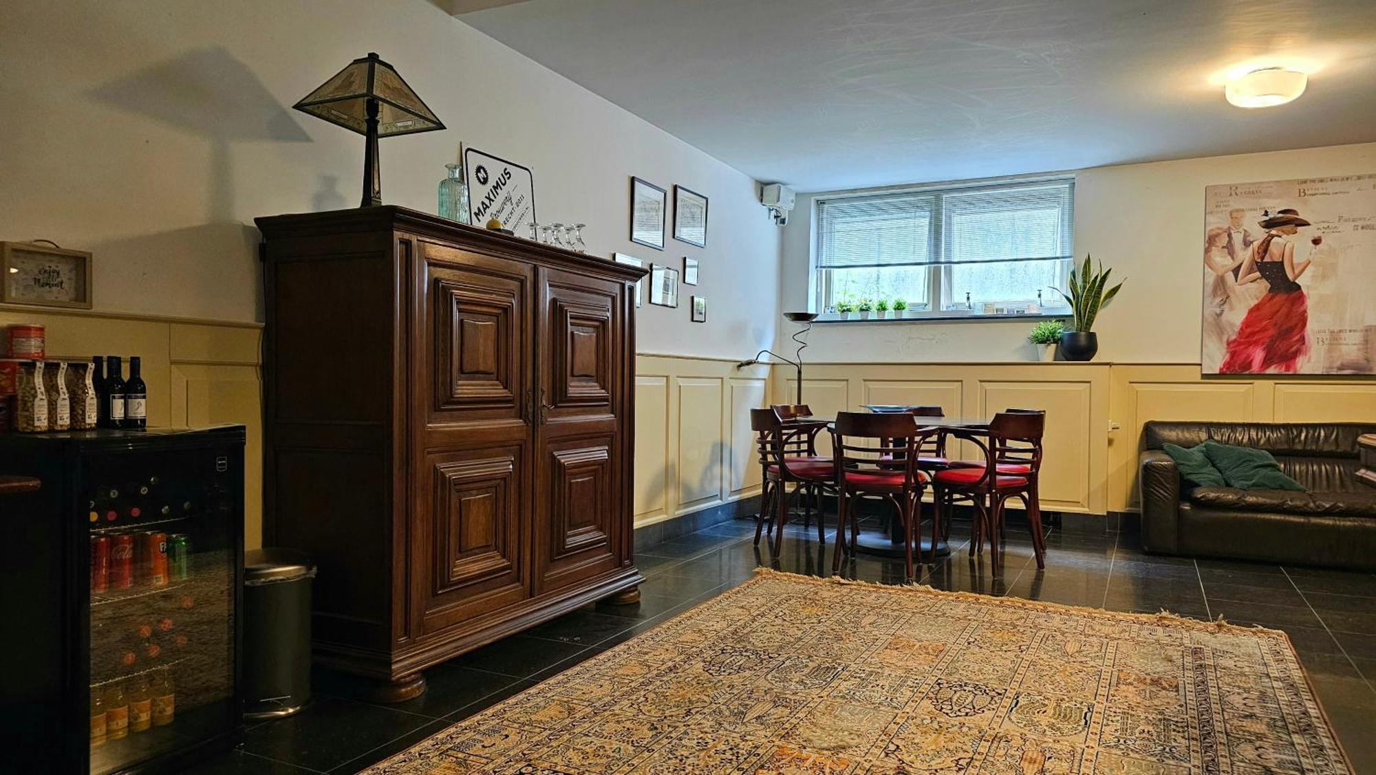 Guest Room Утрехт Экстерьер фото